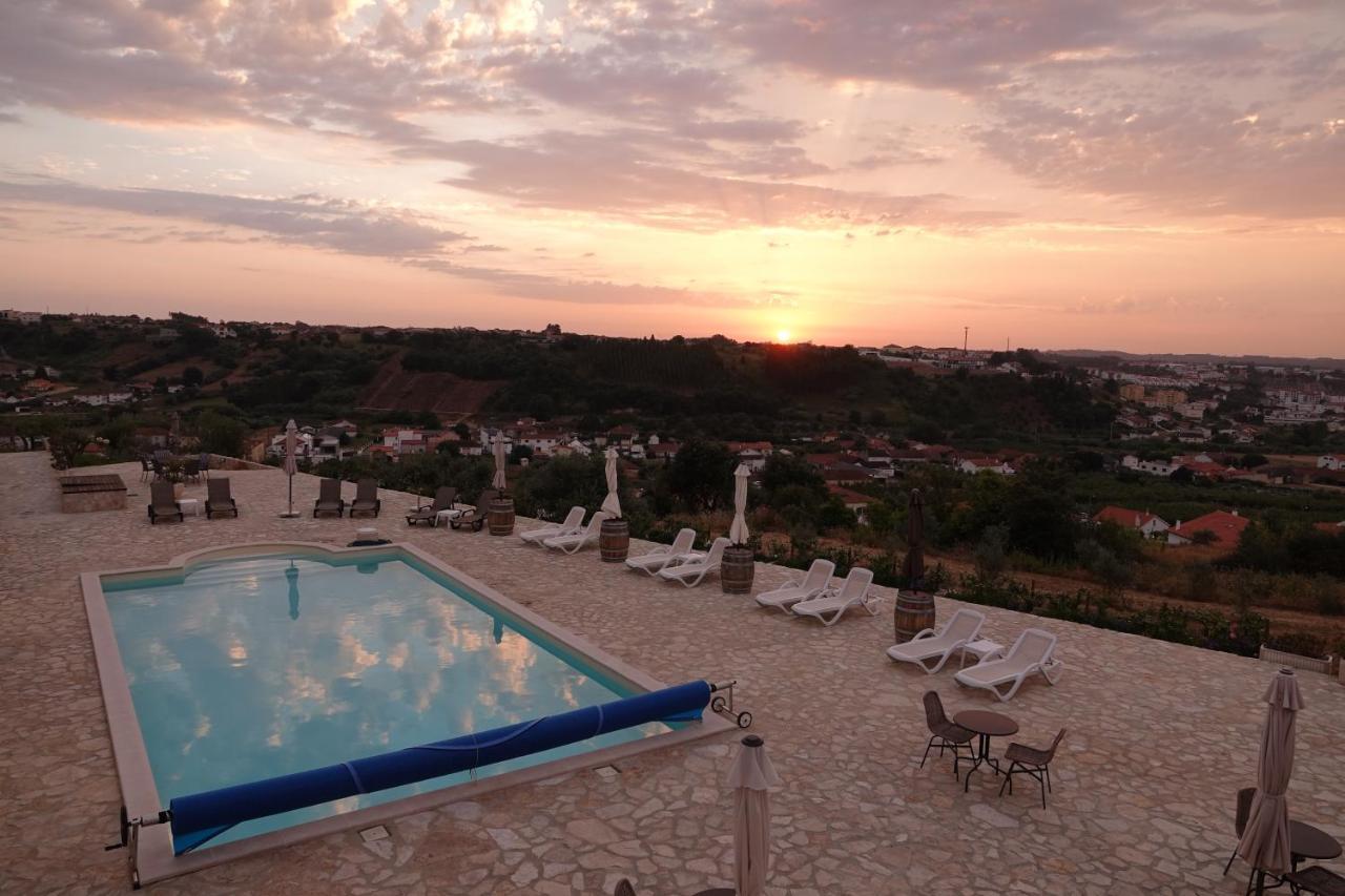 The Olive Hill Guesthouse Batalha Luaran gambar