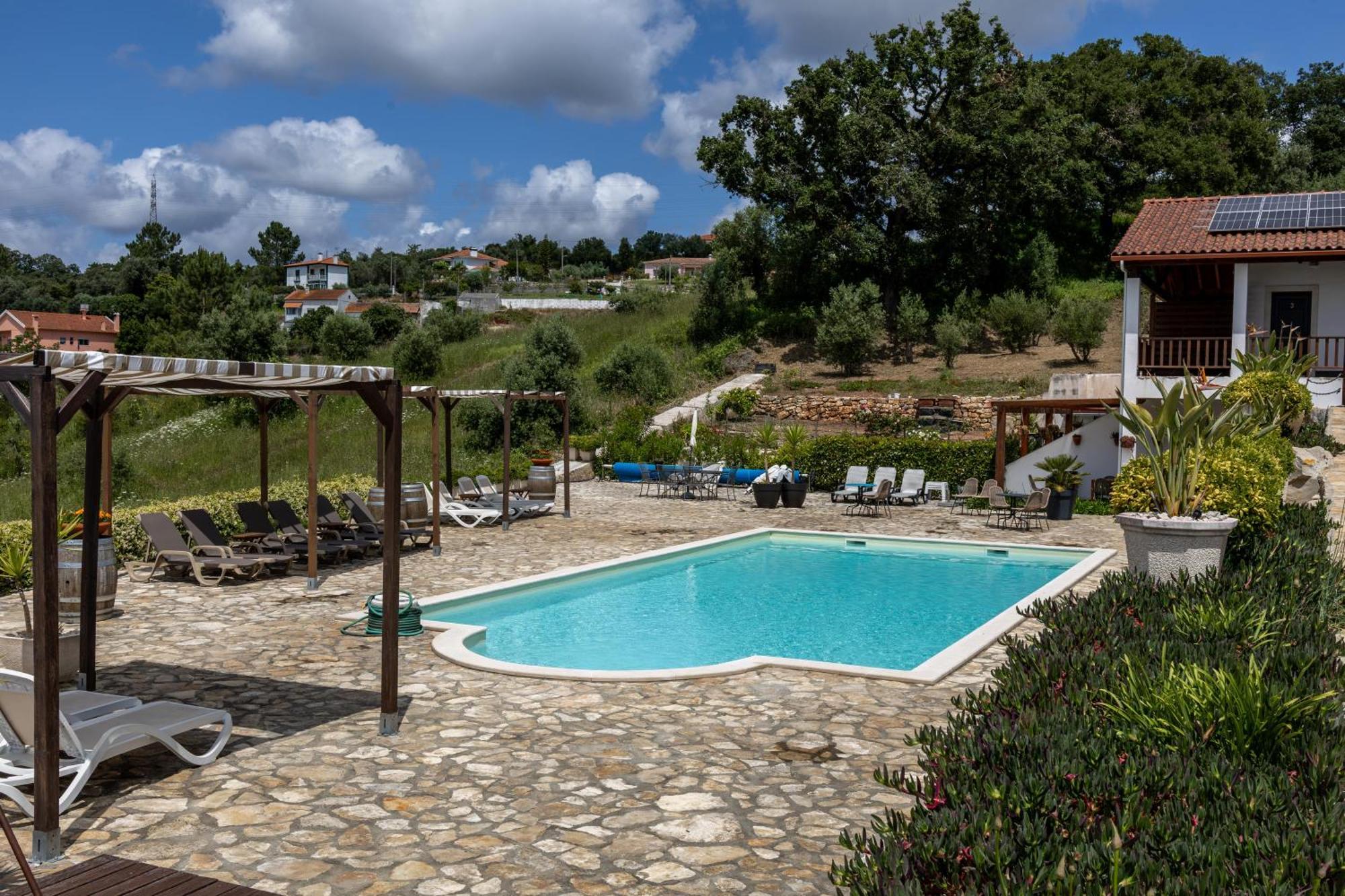 The Olive Hill Guesthouse Batalha Luaran gambar